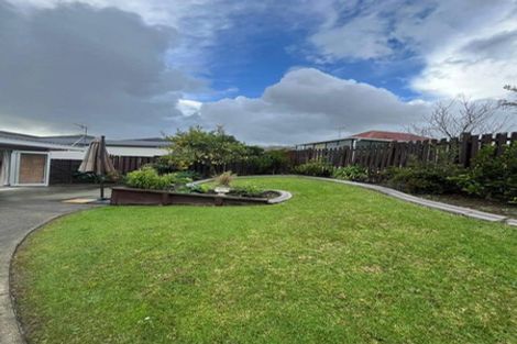 Photo of property in 5 Steeple Rise, Pakuranga, Auckland, 2010