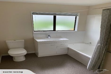 Photo of property in 23 Hillcrest Road, Hatfields Beach, Orewa, 0931