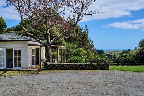 Photo of property in 3 Hadfield Road, Peka Peka, Waikanae, 5391