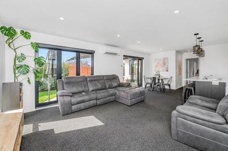 Photo of property in 76 Strauss Drive, Rolleston, 7614