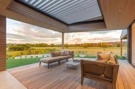 Photo of property in 148 Monument Road, Clevedon, 2582