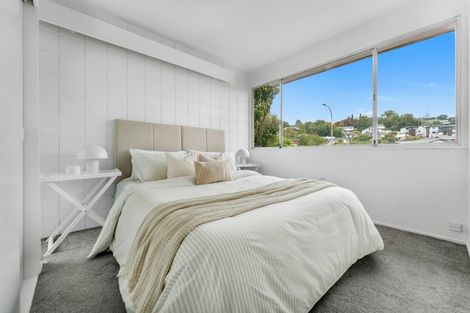 Photo of property in 1/42 Bentley Avenue, Glenfield, Auckland, 0629