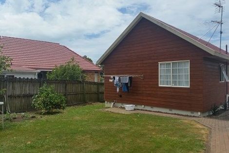 Photo of property in 38 Burswood Drive, Burswood, Auckland, 2013