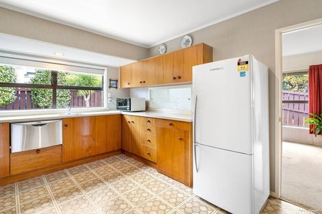 Photo of property in 46 Glenfern Road, Mellons Bay, Auckland, 2014