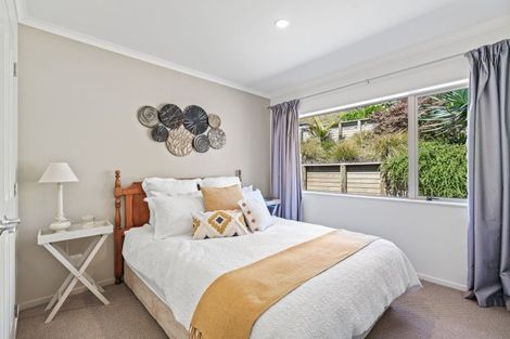 Photo of property in 1 Catherin Servant Close, Maunu, Whangarei, 0110