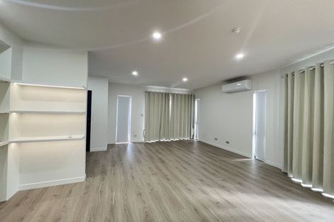 Photo of property in 43a Ashdown Place, Pahurehure, Papakura, 2113