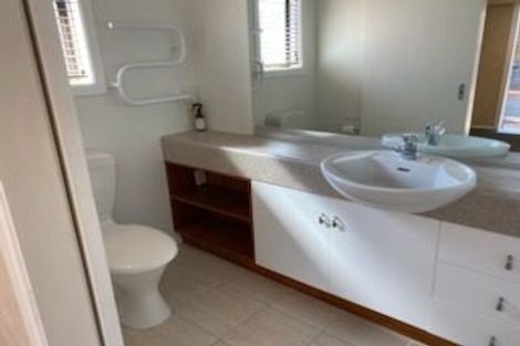 Photo of property in 11 Waller Avenue, Bucklands Beach, Auckland, 2012