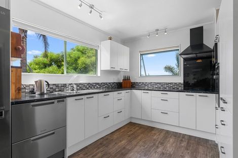 Photo of property in 338 South Road, Waipu, 0582