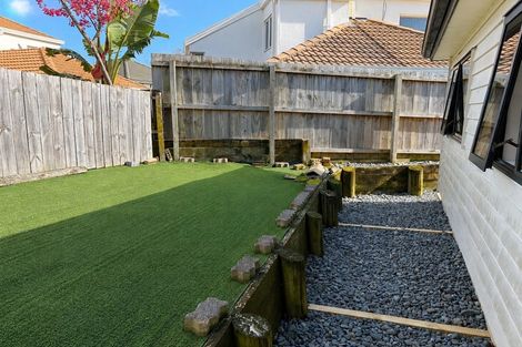 Photo of property in 3 Juvena Place, Clover Park, Auckland, 2019