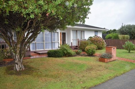 Photo of property in 3 Gabriel Street, Raumati Beach, Paraparaumu, 5032