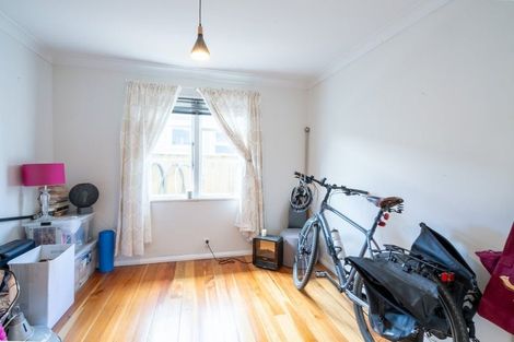 Photo of property in 22 Highbury Avenue, Highbury, Palmerston North, 4412