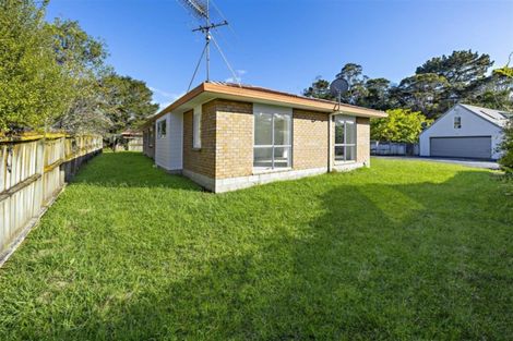 Photo of property in 26 Milan Drive, Glen Eden, Auckland, 0602