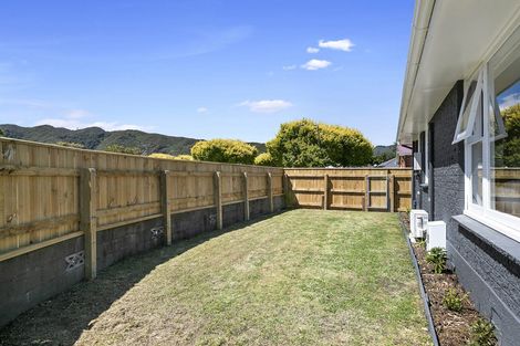 Photo of property in 35 Percy Cameron Street, Avalon, Lower Hutt, 5011