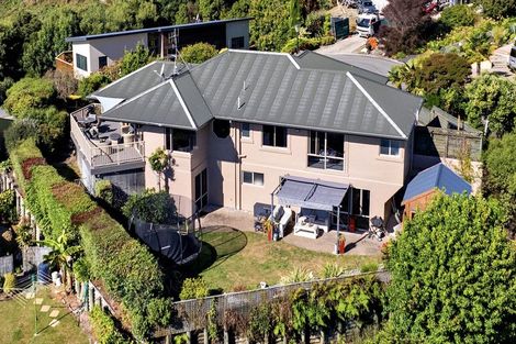 Photo of property in 18 Clairmont Heights, Stoke, Nelson, 7011