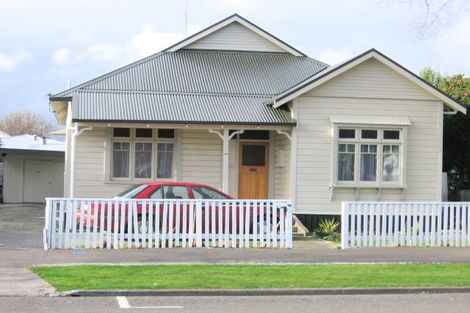 Photo of property in 19 Ranfurly Street, Hokowhitu, Palmerston North, 4410