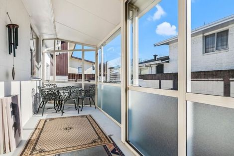 Photo of property in 2/15 Dovedale Avenue, Ilam, Christchurch, 8041