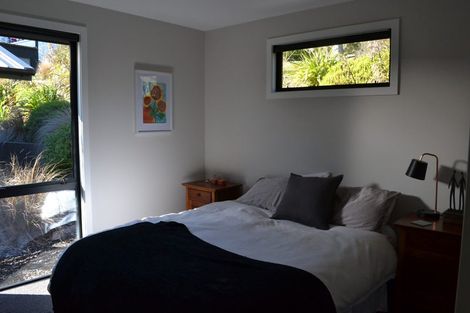 Photo of property in 19b Rannoch Drive, Jacks Point, Queenstown, 9371
