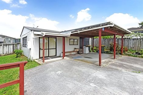Photo of property in 24 Vetori Place, Clover Park, Auckland, 2023