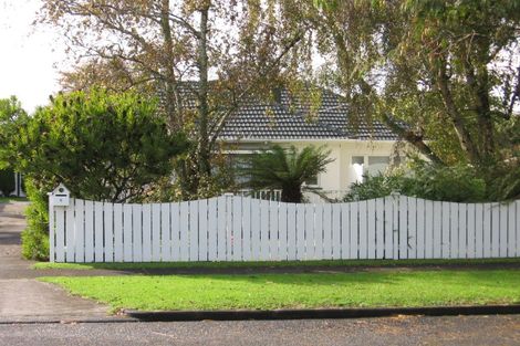 Photo of property in 6 York Road, Papatoetoe, Auckland, 2104