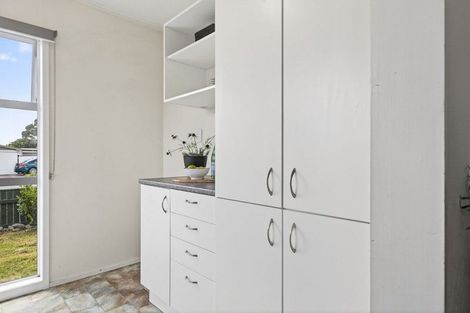 Photo of property in 4 Rhodes Drive, Kelvin Grove, Palmerston North, 4414