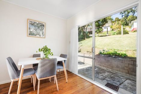 Photo of property in 12 Willow Place, Horahora, Whangarei, 0110