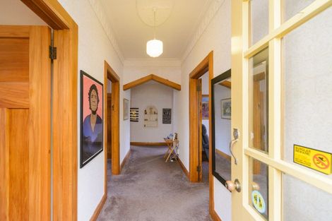 Photo of property in 18 Mahoe Avenue, Takaro, Palmerston North, 4410