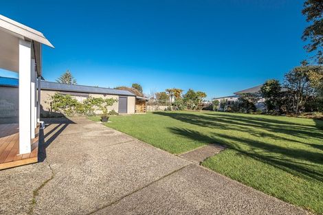 Photo of property in 52 Romilly Street, Westport, 7825