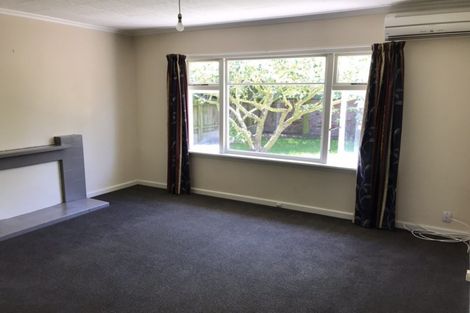 Photo of property in 2/327 Main South Road, Hornby, Christchurch, 8042
