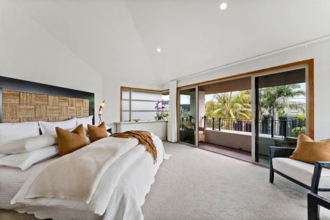 Photo of property in 18a Tiri Road, Milford, Auckland, 0620