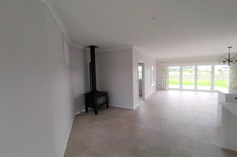 Photo of property in 121 Clevely Line, Bunnythorpe, Palmerston North, 4478