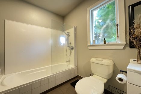 Photo of property in 83 Miramar Avenue, Miramar, Wellington, 6022