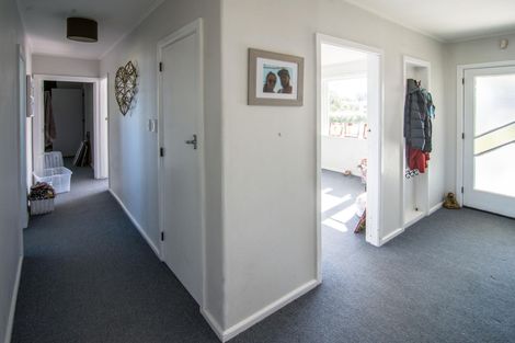 Photo of property in 4 Jellicoe Place, Solway, Masterton, 5810