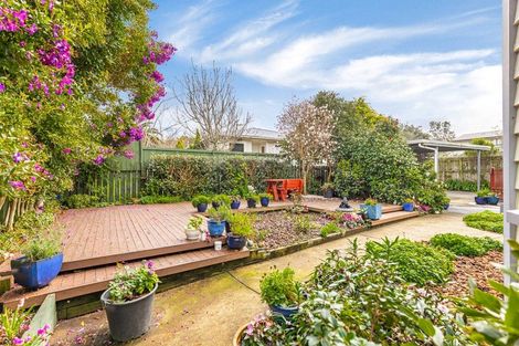 Photo of property in 57a Archibald Road, Kelston, Auckland, 0602