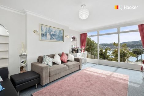Photo of property in 121 Larnach Road, Vauxhall, Dunedin, 9013