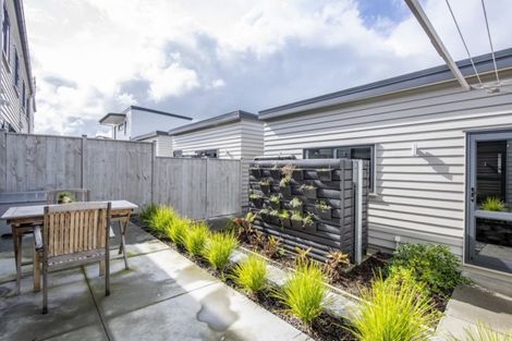 Photo of property in 45 Eugenia Rise, Totara Heights, Auckland, 2105