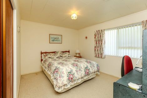 Photo of property in 7 Alpine Grove, Upper Vogeltown, New Plymouth, 4310