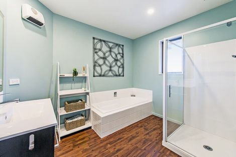 Photo of property in 15 Cameron Crescent, Rolleston, 7614