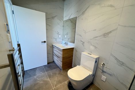 Photo of property in 22c Toru Street, Te Atatu Peninsula, Auckland, 0610