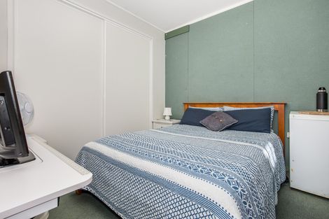 Photo of property in 81 Arimu Road, Papakura, 2110