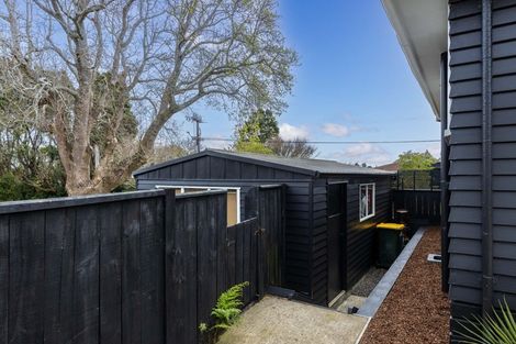 Photo of property in 3 Roto Street, Westown, New Plymouth, 4310