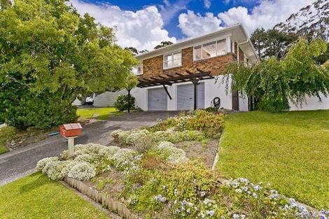 Photo of property in 54 Ravenwood Drive, Forrest Hill, Auckland, 0620