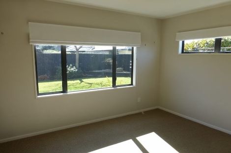 Photo of property in 57 Glasnevin Drive, Casebrook, Christchurch, 8051