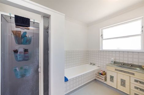 Photo of property in 12 Leslie Avenue, Cloverlea, Palmerston North, 4412