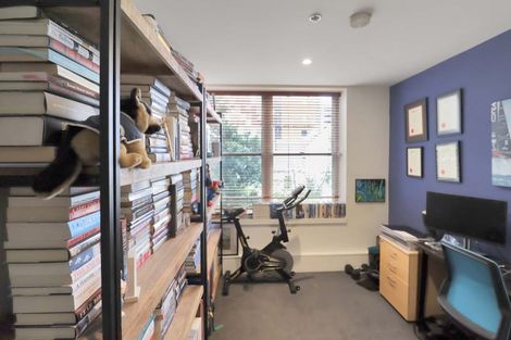 Photo of property in 2a/123 Molesworth Street, Thorndon, Wellington, 6011