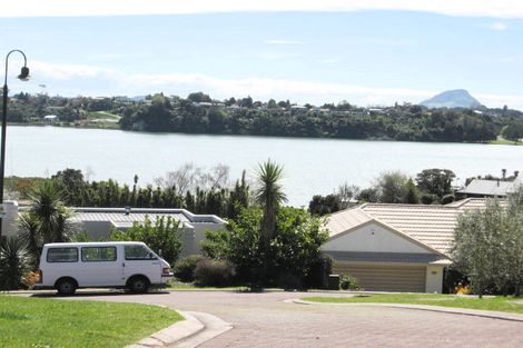 Photo of property in 6 Lorrigan Way, Welcome Bay, Tauranga, 3112