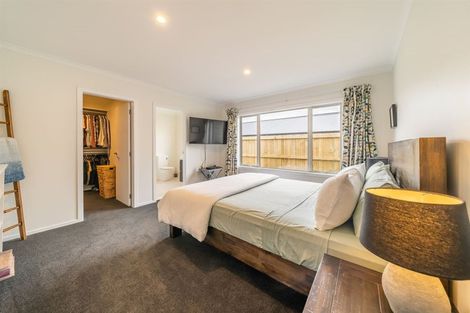 Photo of property in 23 Brian Hughes Road, Wainuiomata, Lower Hutt, 5014