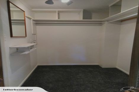 Photo of property in 205 Miromiro Road, Normandale, Lower Hutt, 5010