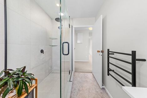 Photo of property in 23a Donnelly Street, Oakura, 4314