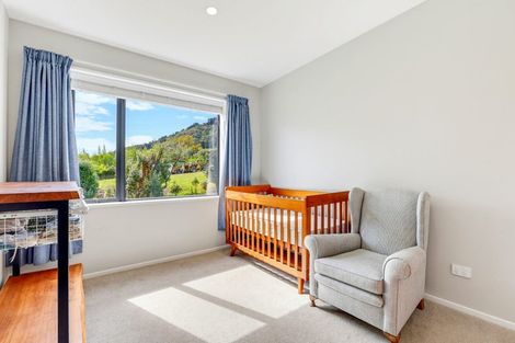 Photo of property in 13 Matuku Lane, Heathcote Valley, Christchurch, 8022