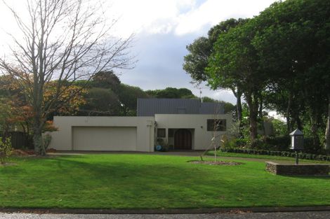 Photo of property in 21 Horopito Road, Waikanae, 5036